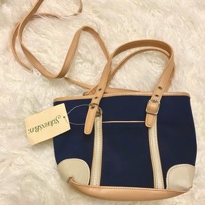 NWT St Johns Bay Navy and Buff purse with detachable shoulder strap